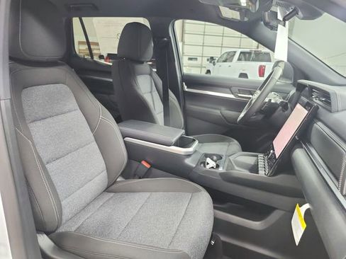 New 2026 GMC Terrain Elevation w/ Technology Package II FWD image 35