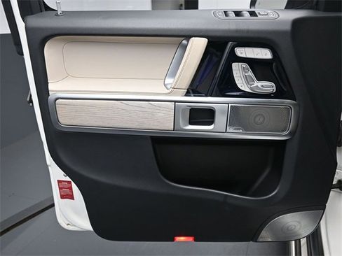 Used 2021 Mercedes-Benz G 550 image 20