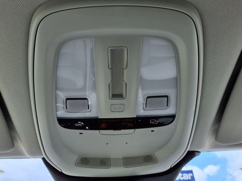 Certified 2023 Volvo XC60 B5 Core AWD/4WD image 25
