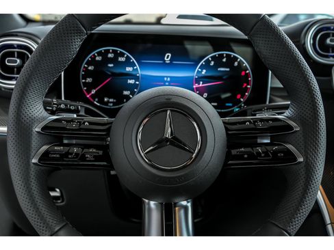 New 2026 Mercedes-Benz GLC 300 4MATIC image 12