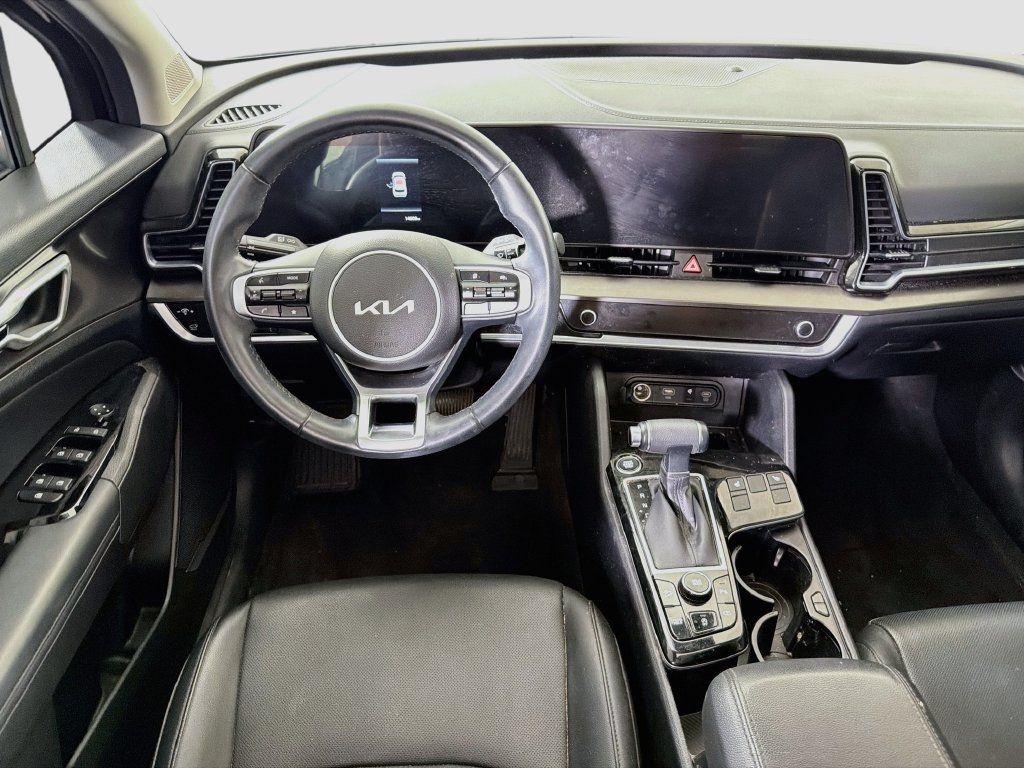 Used 2025 Kia Sportage EX w/ Premium Package FWD image 27