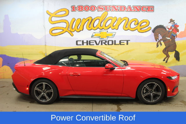 Used 2025 Ford Mustang Premium RWD image 1