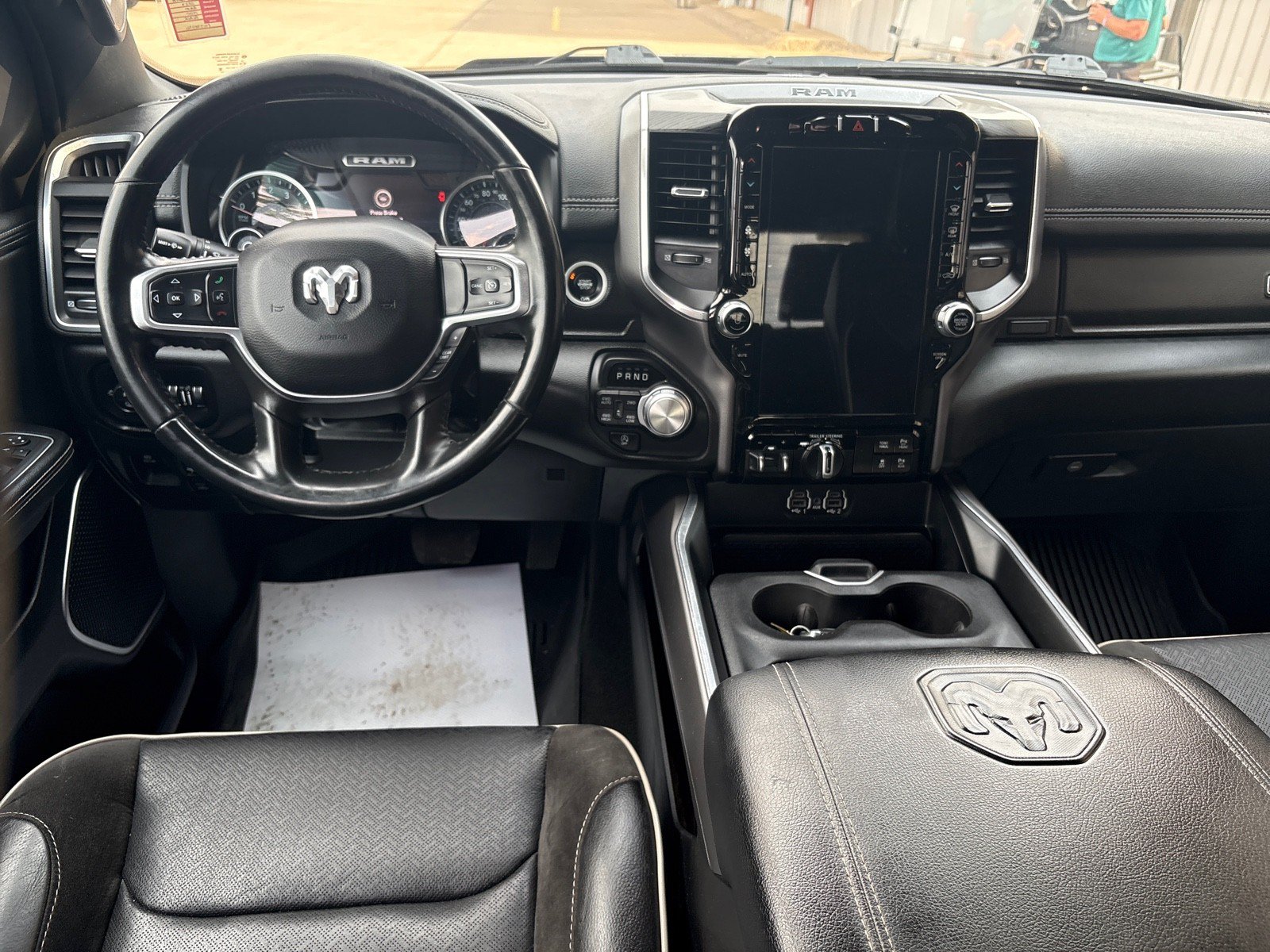 Used 2023 RAM 1500 Laramie AWD/4WD image 5
