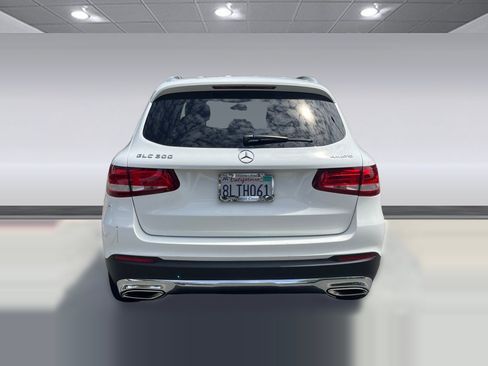 Used 2019 Mercedes-Benz GLC 300 4MATIC image 5