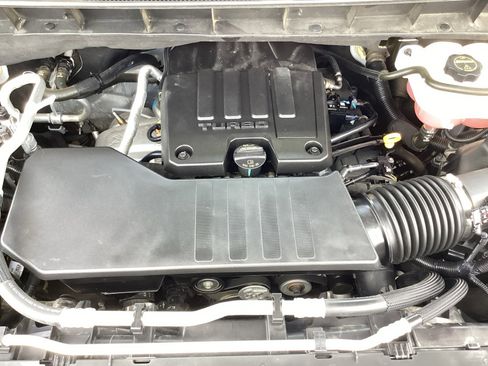 Used 2024 Chevrolet Silverado 1500 Custom RWD image 27