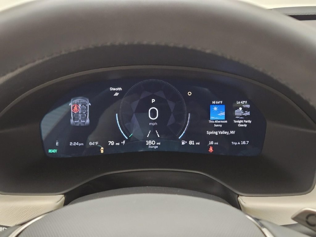 Used 2025 Karma Revero Luxury RWD image 33