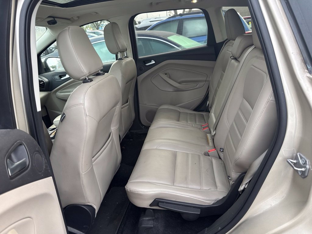 Used 2018 Ford Escape Titanium FWD image 11