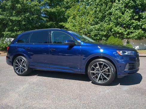 Used 2021 Audi Q7 3.0T Premium Plus AWD/4WD image 2
