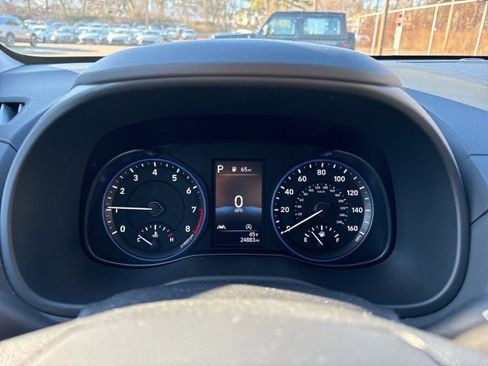 Used 2023 Hyundai Kona SEL image 17