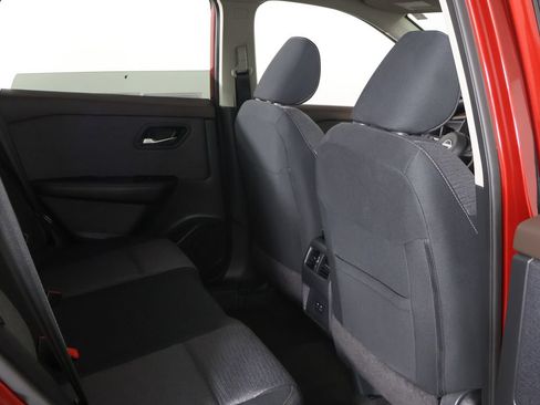 Used 2023 Nissan Rogue SV AWD/4WD image 25