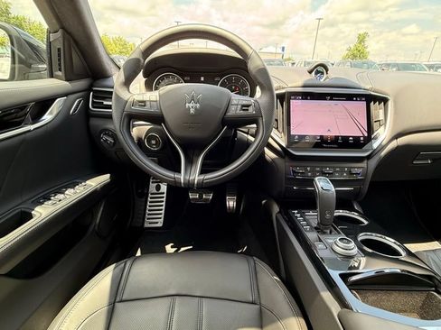 Used 2023 Maserati Ghibli Modena Q4 AWD/4WD image 42
