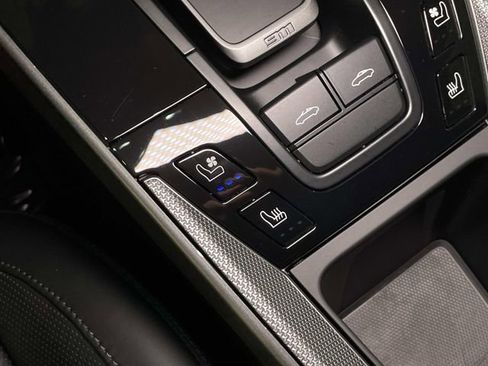 Certified 2024 Porsche 911 Targa 4 image 27