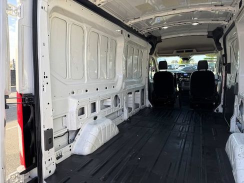 Used 2020 Ford Transit 250 Medium Roof RWD image 16
