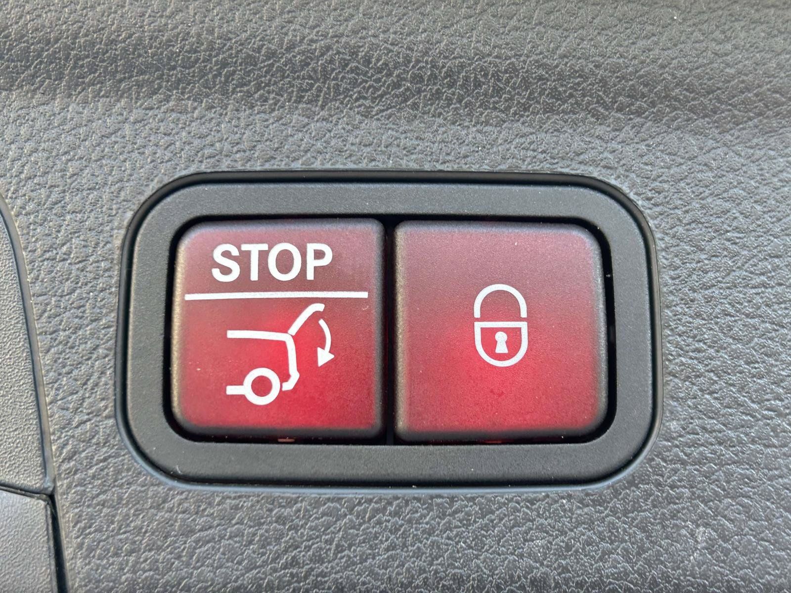 Certified 2024 Mercedes-Benz GLE 350 4MATIC image 11