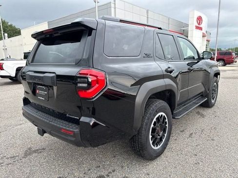Used 2026 Toyota 4Runner TRD Off-Road Premium AWD/4WD image 11