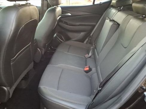 Used 2023 Buick Encore GX Select image 9