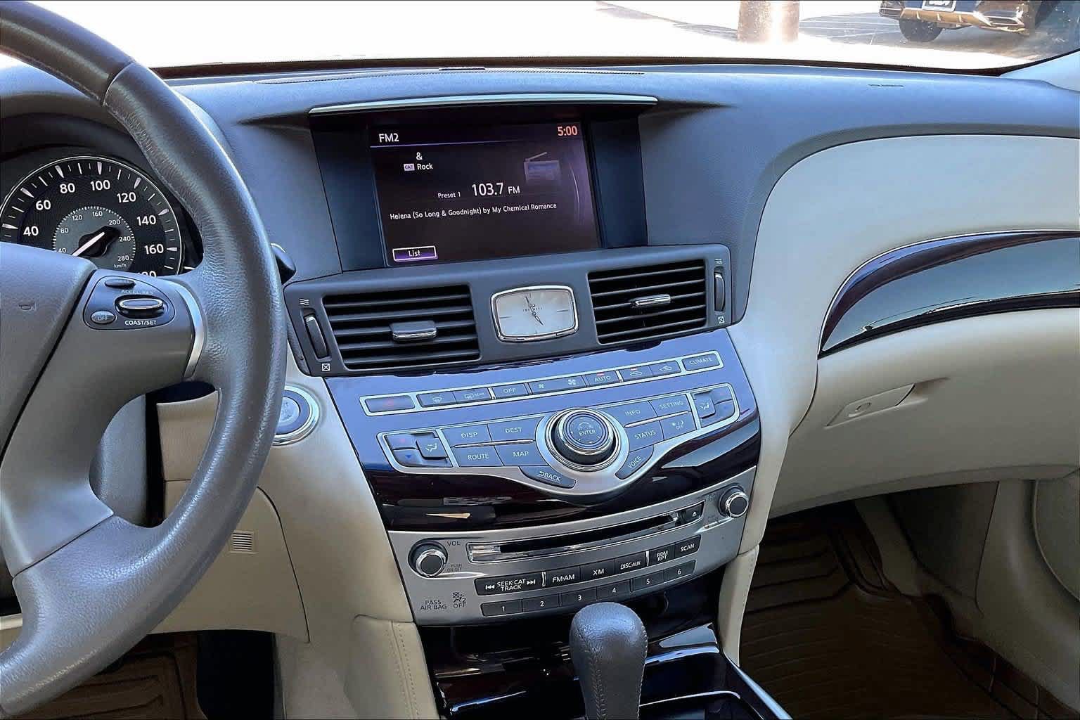 Used 2012 INFINITI M37 w/ Premium Pkg RWD image 14