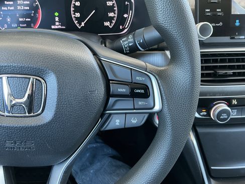 Used 2019 Honda Accord LX image 13