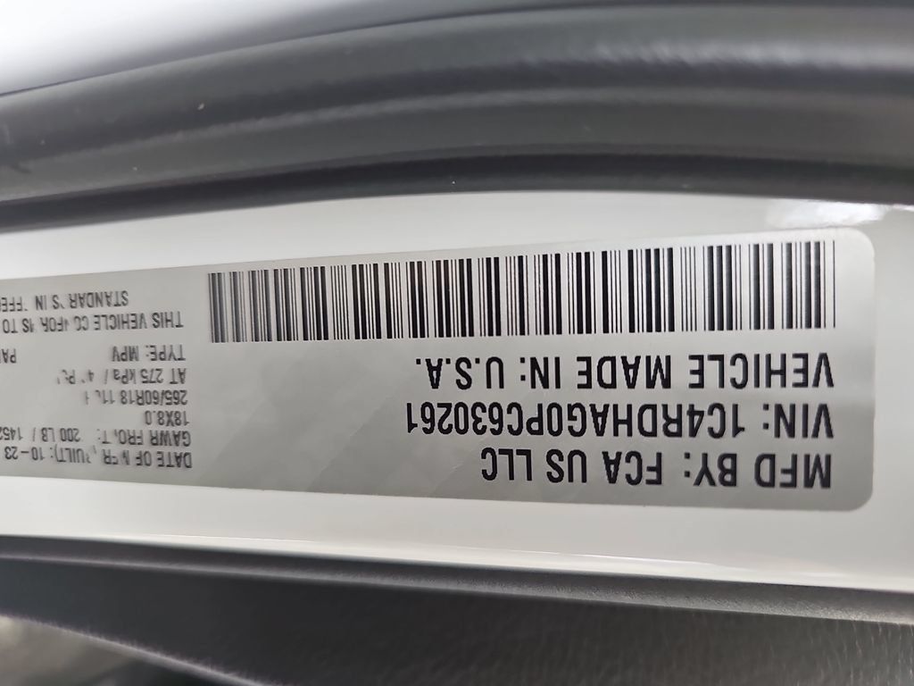 Used 2023 Dodge Durango SXT RWD image 32