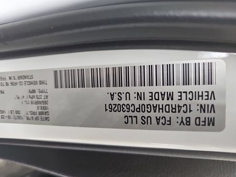 Used 2023 Dodge Durango SXT RWD image 32