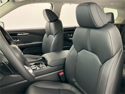 New 2025 Honda Pilot EX-L image 18