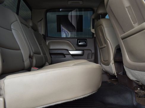 Used 2015 Chevrolet Silverado 2500 LTZ image 9