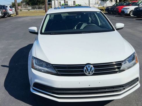 Used 2017 Volkswagen Jetta S w/ Jetta S Cold Weather Package image 3