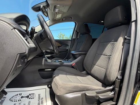 Used 2021 GMC Terrain SLE FWD image 12