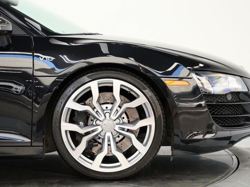 Used 2011 Audi R8 V10 AWD/4WD image 49