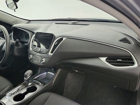 Certified 2023 Chevrolet Malibu LT image 29