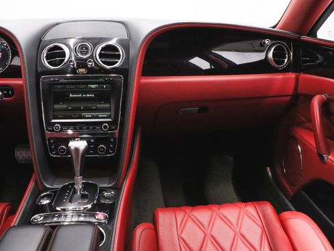 Used 2016 Bentley Flying Spur V8 image 28