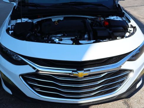 Used 2020 Chevrolet Malibu LS FWD image 53
