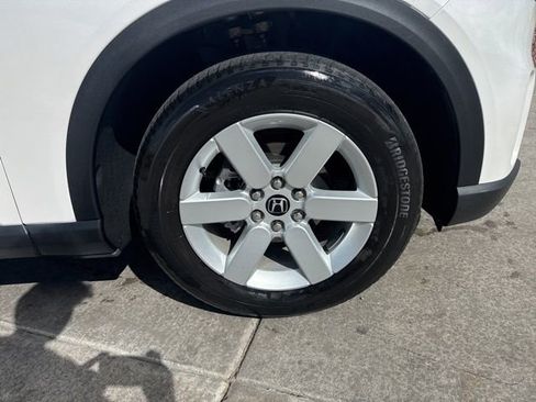 Used 2024 Honda Prologue EX image 14