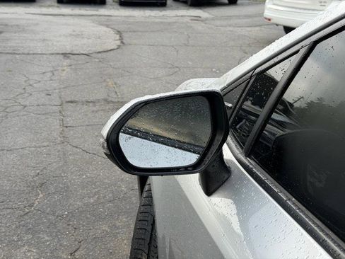 Used 2019 Toyota Corolla XSE FWD image 9