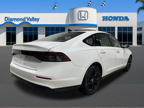 New 2025 Honda Accord SE image 3