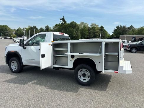 New 2026 GMC Sierra 2500 Pro w/ Convenience Package AWD/4WD image 5
