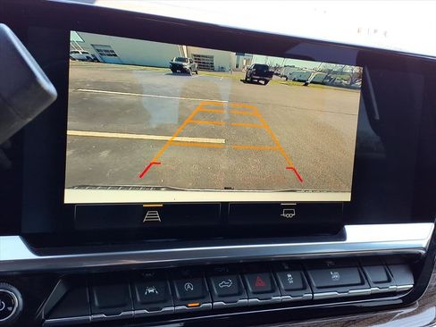 Used 2023 Chevrolet Silverado 1500 RST w/ Protection Package image 13