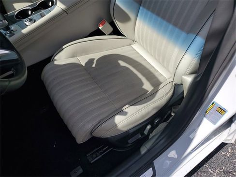 Used 2019 Genesis G70 3.3T Advanced w/ Elite Package image 11