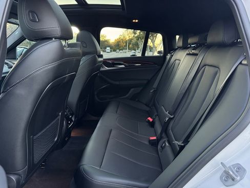 Used 2024 BMW X4 xDrive30i w/ Parking Assistance Package image 16