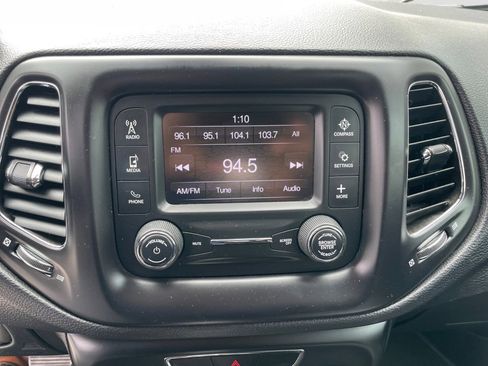 Used 2018 Jeep Compass Sport image 20