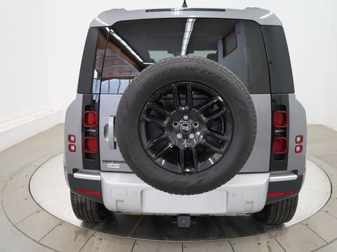 Used 2024 Land Rover Defender 110 S AWD/4WD image 41