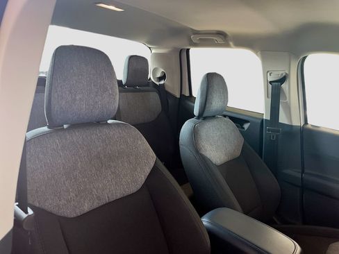 Used 2025 Ford Maverick XLT FWD image 25