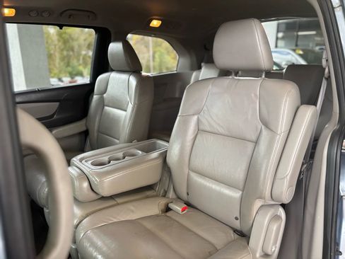 Used 2011 Honda Odyssey Touring Elite image 22