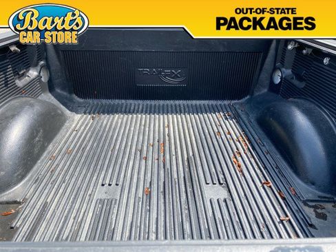 Used 2014 Ford F150 FX4 w/ Equipment Group 402A Luxury AWD/4WD image 8
