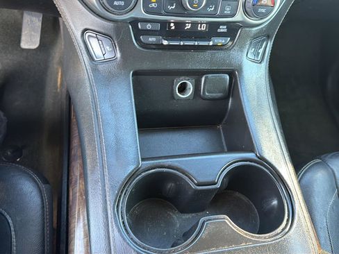 Used 2017 Chevrolet Tahoe LT image 19