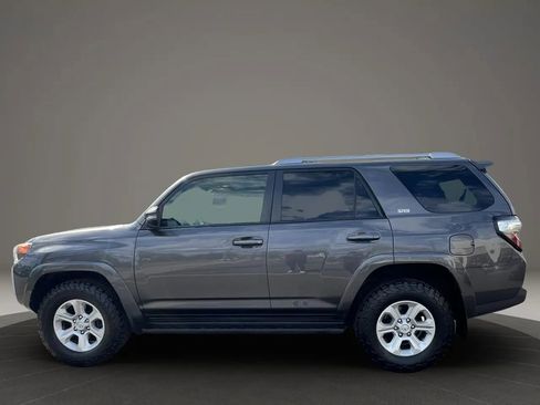 Used 2016 Toyota 4Runner Limited AWD/4WD image 8