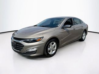 Used 2023 Chevrolet Malibu LT FWD video 1