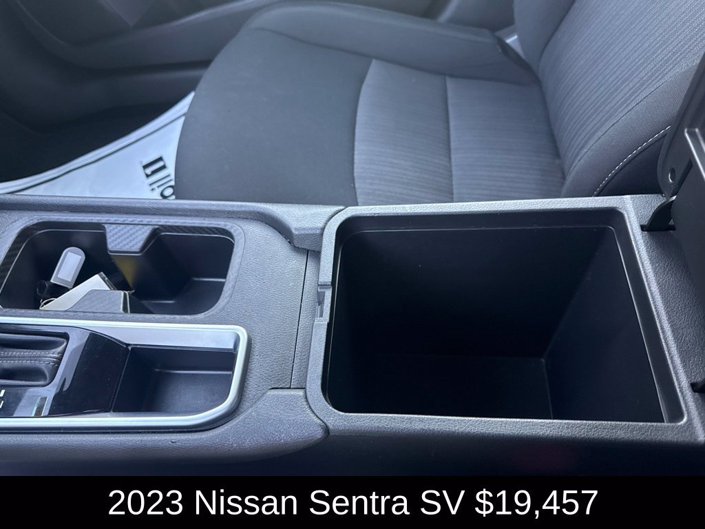 Used 2023 Nissan Sentra SV FWD image 31