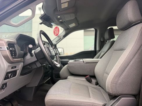 Used 2025 Ford F150 XLT w/ Equipment Group 301A Standard AWD/4WD image 15