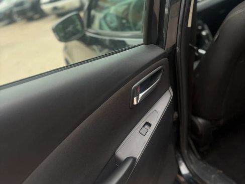 Used 2017 Toyota Yaris iA FWD image 30